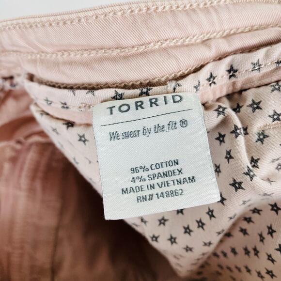 Torrid Size 10 Crop Twill Mid Rise Military Pants Blush Pink - Picture 7 of 8